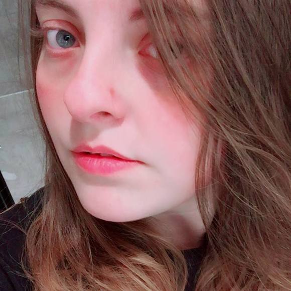 Meet your Posher, Mariah - Picture 1 of 1